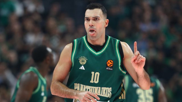 Παναθηναϊκός – Dubai BC 103-81: Θρίαμβος στο ΟΑΚΑ με ηγέτη Σλούκα
