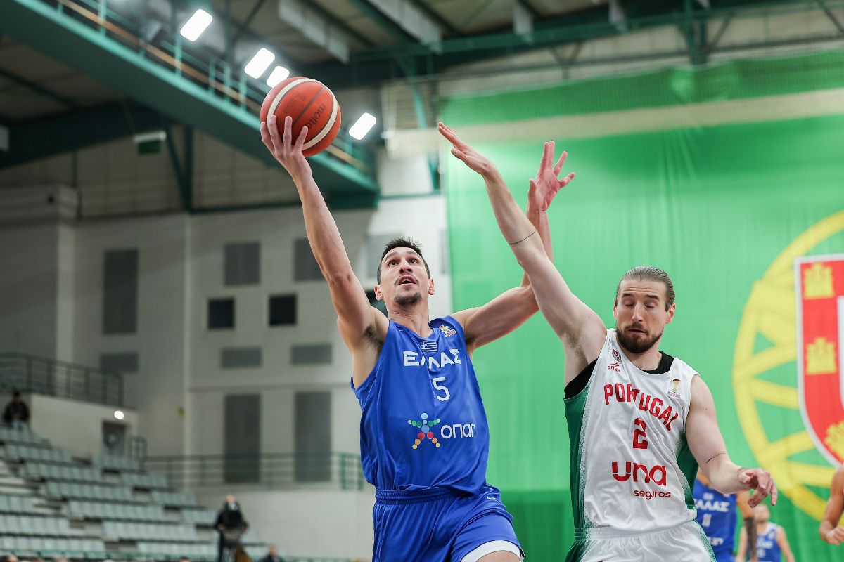 Πορτογαλία – Ελλάδα 68-76: Θρίαμβος με την υπογραφή Λαρεντζάκη – Σαμοντούροφ