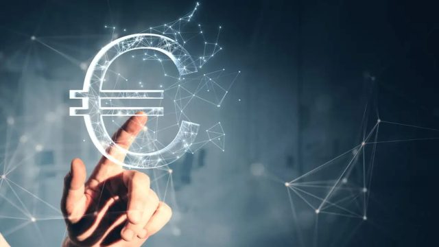 Σε τροχιά νέας εποχής η Ευρώπη: Εντός του 2027 οι πρώτες συναλλαγές με ψηφιακό ευρώ