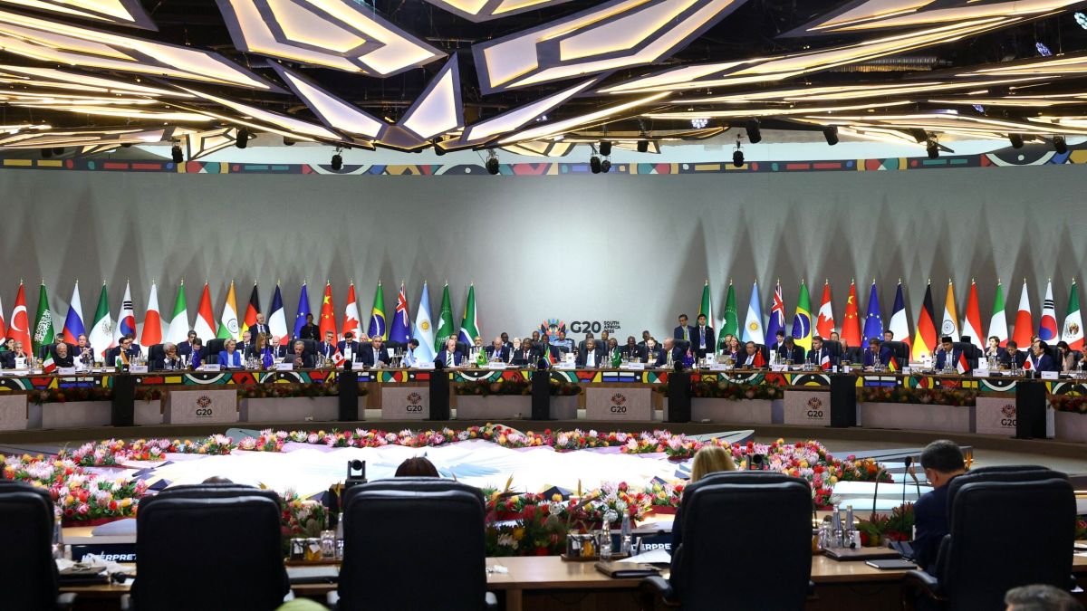 Στη Γενεύη το τραπέζι των συνομιλιών για την Ουκρανία – Η ΕΕ καταθέτει δικό της σχέδιο