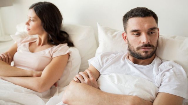 Κάνεις συμβιβασμό ή θυσία στη σχέση: Οι 2 τρόποι για να ξεχωρίσεις τη διαφορά