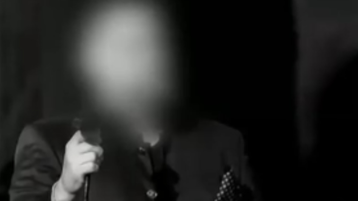 «Είπε στο παιδί ότι φταίει και το χτύπησε» – Ξεσπά η πρώην σύζυγος του τενόρου που συνελήφθη για ξυλοδαρμό του γιου τους