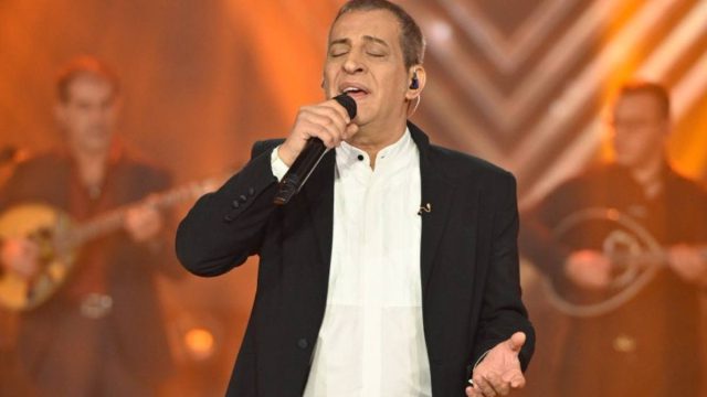 Θέμης Αδαμαντίδης για τον αρχηγό τoυ κυκλώματος με απάτες σε καζίνο: «Ας με αφήσουν ήσυχο, εγώ τραγουδάω»