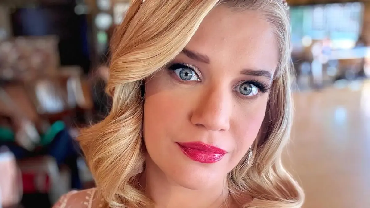 Ευτυχισμένη μητέρα η Τζένη Θεωνά – Η τρυφερή φωτογραφία με το μωρό της