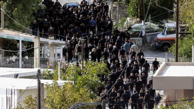 Καργάκηδες-Φραγκιαδάκηδες: Το ζευγάρι του σασμού και ο χωρισμός που φούντωσε τη βεντέτα στα Βορίζια