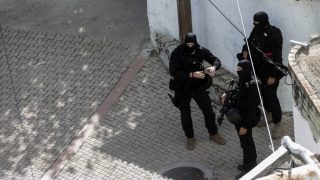 Βορίζια: Ενώπιον του ανακριτή τα τρία αδέλφια – Αναζητείται ο οπλισμός τους