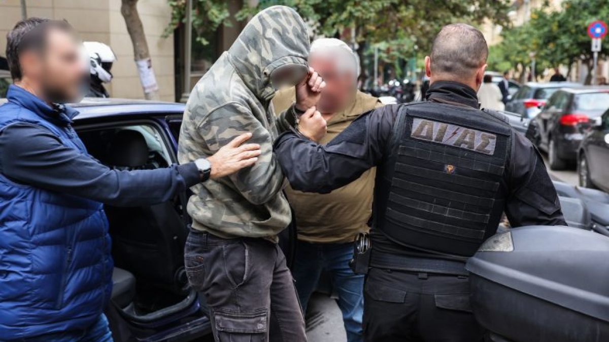 Βορίζια: Αποφασίζεται η προφυλάκιση ή μη του 23χρονου με τη βόμβα – «Τους είδε όλους», κατέθεσε η χήρα του Φανούρη Καργάκη