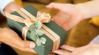 Ποιοι γιορτάζουν σήμερα, Τετάρτη 17 Δεκεμβρίου, σύμφωνα με το εορτολόγιο;