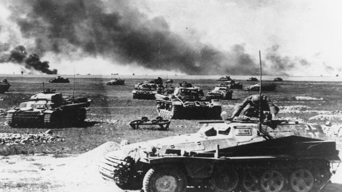 Σαν σήμερα, 18 Δεκεμβρίου 1940: Επιχείρηση Μπαρμπαρόσα – Η μέρα που ο Χίτλερ υπέγραψε την καταστροφή του Γ’ Ράιχ