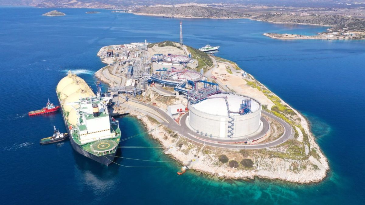 To σχέδιο των ΗΠΑ για λιμάνια και σταθμούς αερίου: Στο επίκεντρο Καβάλα, Βόλος, Αλεξανδρούπολη και τα υπό ανάπτυξη FSRU