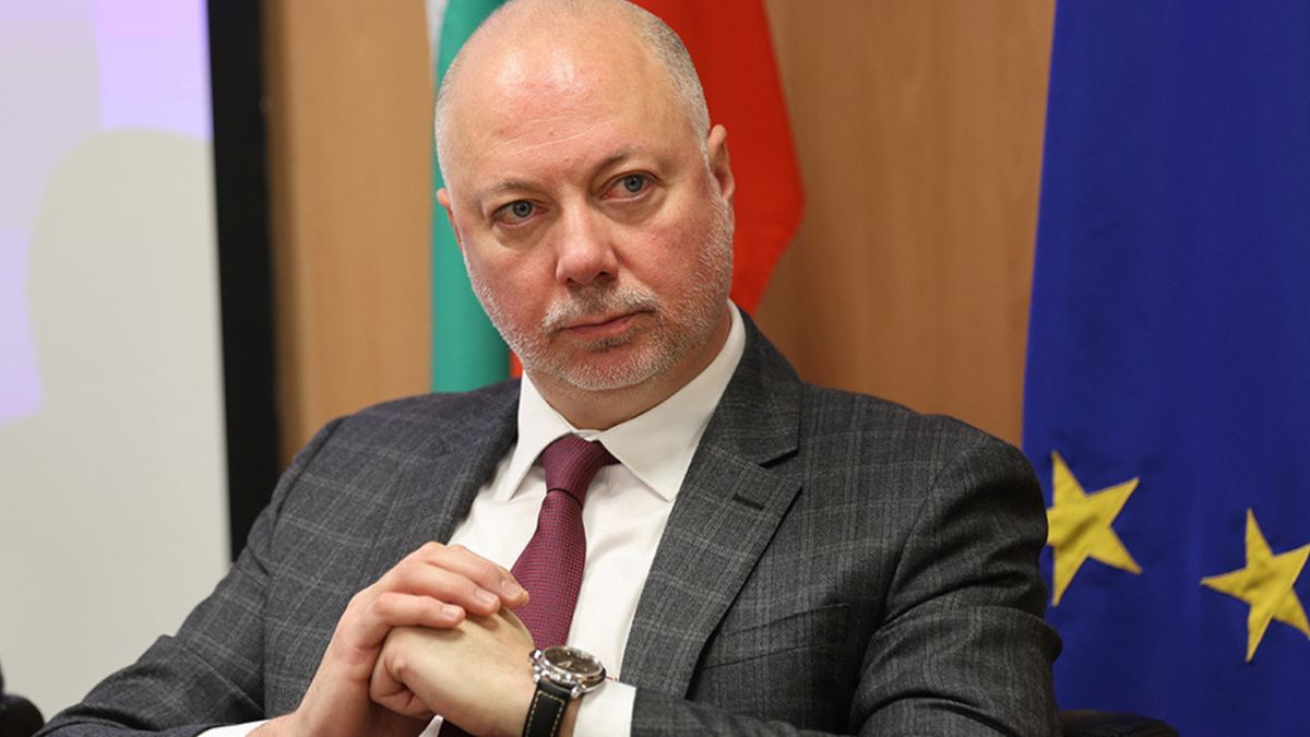Boυλγαρία: Παραιτήθηκε η κυβέρνηση – Πολιτικό χάος λίγο πριν μπει στο ευρώ