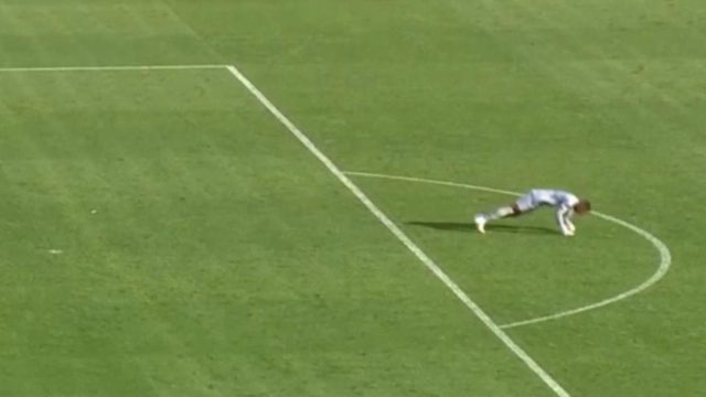 Σκηνές τρόμου στο Copa Africa: Η ξαφνική κατάρρευση του τερματοφύλακα του Σουδάν που «πάγωσε» το γήπεδο
