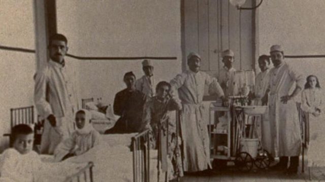 Σαν σήμερα, 19 Δεκεμβρίου 1913: Η φονική επιδημία τύφου στην Αθήνα που άφησε πίσω της 300 νεκρούς