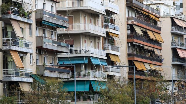 Η ώρα της κρίσης για το στεγαστικό: Τι αλλάζει με ενοίκια και βραχυχρόνιες μισθώσεις – Ποια είναι τα νέα μέτρα