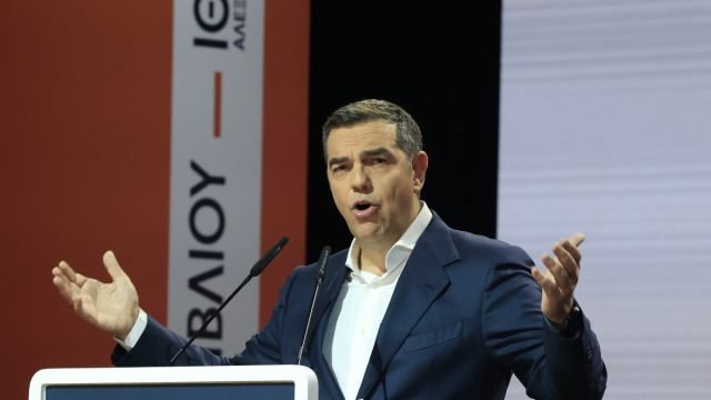 Παρέμβαση Τσίπρα για αγρότες: Αυτοί δεν είναι εγκληματίες, όσοι έφαγαν τα λεφτά τους είναι