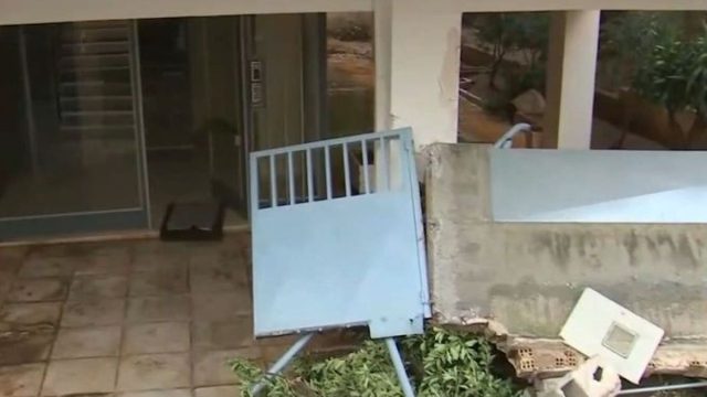 Άλιμος: Κατέρρευσε μάντρα πολυκατοικίας λόγω κακοκαιρίας – Ζημιές από την ισχυρή βροχόπτωση