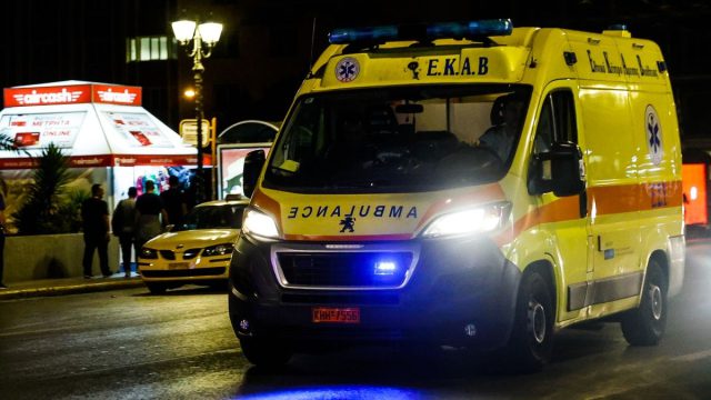 Τραγωδία στον Κολωνό: Νεκρός οδηγός μοτοσικλέτας μετά από σύγκρουση με αυτοκίνητο