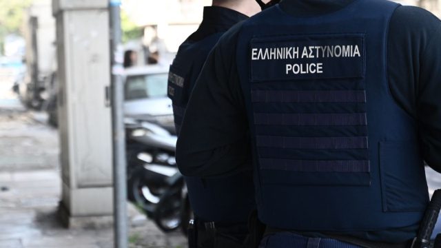 Συναγερμός στη Λεωφόρο Αλεξάνδρας: Απειλή για βόμβα έξω από ιδιωτικό κολέγιο