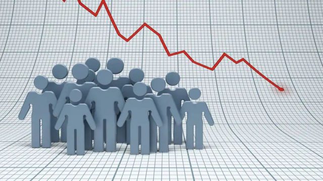Καμπανάκι από την ΕΛΣΤΑΤ για το δημογραφικό: Διπλάσιοι οι θάνατοι από τις γεννήσεις το 2024