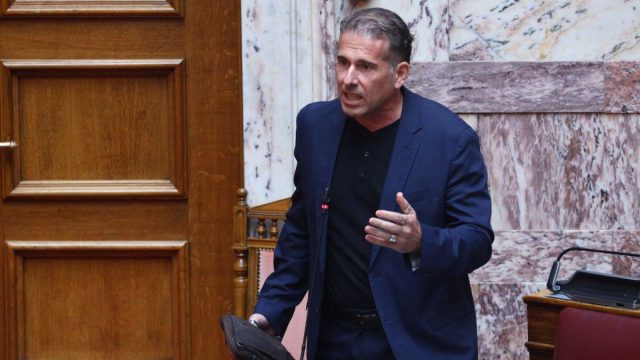 «Από αύριο μόνο φραπέ»: Οι δηλώσεις του Καραναστάση για το πρόστιμο και την αφαίρεση διπλώματος λόγω αλκοόλ