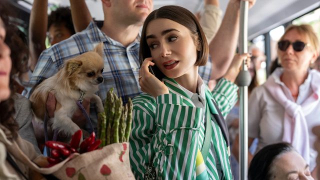 Emily in Paris: Επόμενη σεζόν στην Ελλάδα; Η σκηνή που «φούντωσε» τις φήμες και η επιθυμία της Λίλι Κόλινς