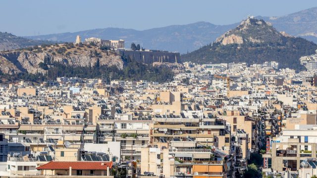 Έρχεται ο «ΑΜΚΑ των σπιτιών»: Όλα τα ακίνητα με δικό τους αριθμό από το 2026 – Τι αλλάζει σε αγοραπωλησίες, μεταβιβάσεις και επιδοτήσεις