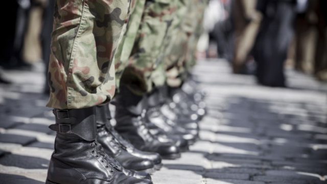 Θύελλα αντιδράσεων για τις νέες ρυθμίσεις στρατεύσιμης αναβολής – Στο «στόχαστρο» το ν+2 από τους φοιτητές