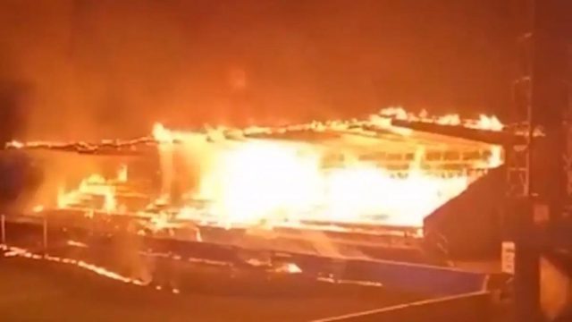 Σοκ στη Φινλανδία: Ανήλικοι οπαδοί έβαλαν φωτιά στο γήπεδο της Χάκα μετά τον υποβιβασμό