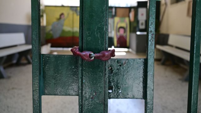 Συναγερμός στην Ερμιόνη: 30 κρούσματα γαστρεντερίτιδας σε Γυμνάσιο – Έκλεισε το σχολείο