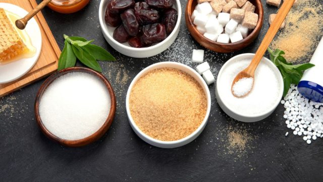«Καμπανάκι» για τη χρήση των γλυκαντικών: Η ευρωπαϊκή μελέτη που φέρνει στο φως νέα δεδομένα για τον ρόλο τους στην απώλεια βάρους