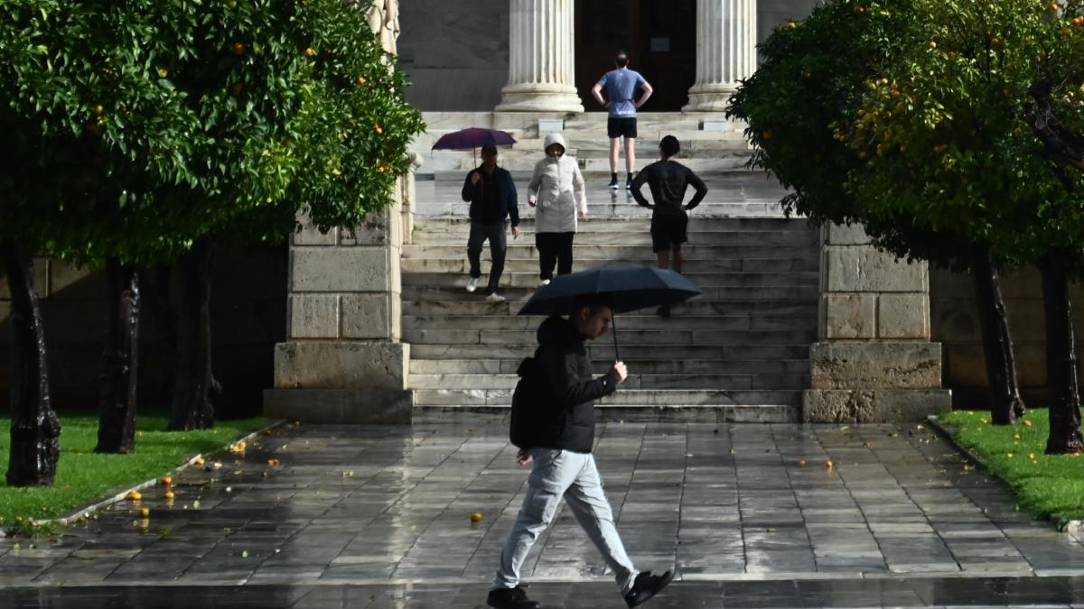 Συναγερμός για τη νέα κακοκαιρία: Πότε «χτυπά» την Αττική,  κρίσιμο το 48ωρο – 8 περιοχές στο επίκεντρο