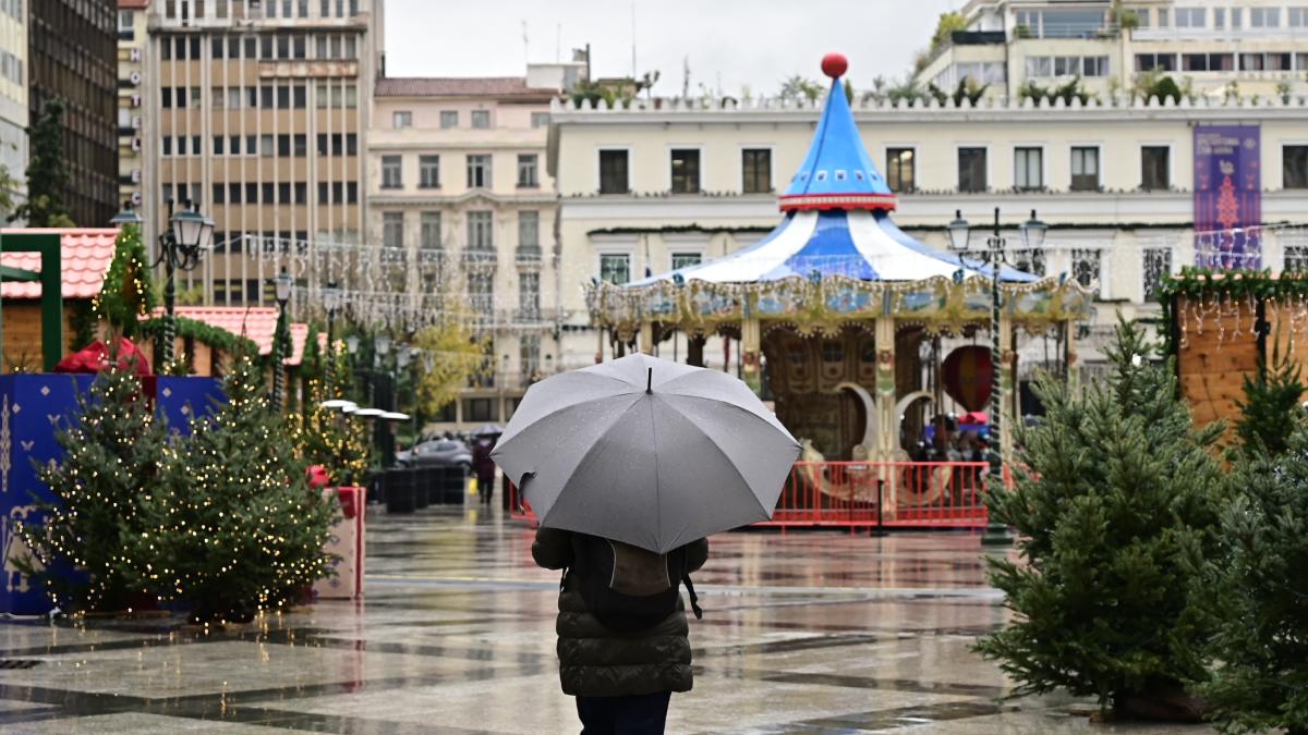 Κακοκαιρία: Ποτάμι οι δρόμοι και «έμφραγμα» στην κυκλοφορία – Οι περιοχές με τα μεγαλύτερα προβλήματα