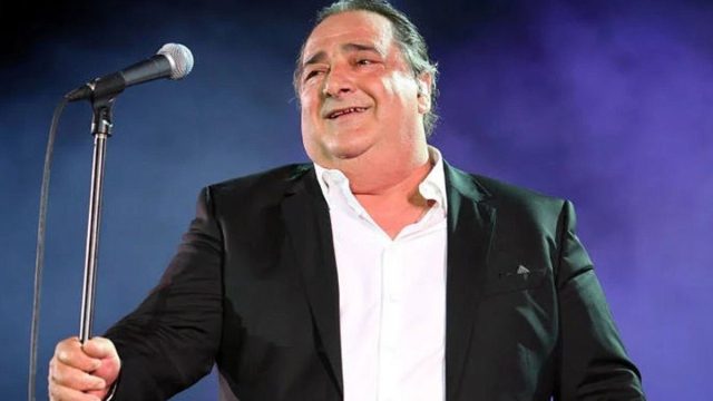 Συγκινεί ο αδερφός του Βασίλη Καρρά για τα δύο χρόνια από τον θάνατό του:  «Νομίζω ότι είναι χθες, είναι πάντα δίπλα μου»