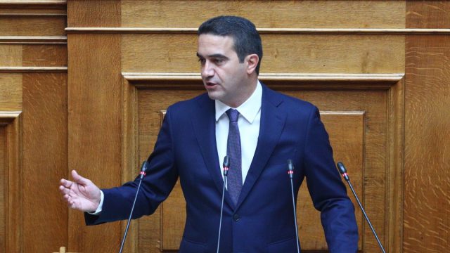 Ο Κατρίνης παραδέχθηκε ότι είναι γιος του ο 16χρονος που συνελήφθη για οδήγηση χωρίς δίπλωμα – «Ως πατέρας αισθάνομαι συντριβή»