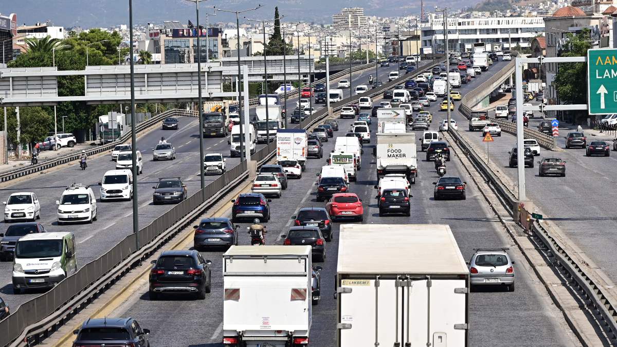 «Ανάσα» για τον Κηφισό: Σχεδιάζεται απαγόρευση κυκλοφορίας βαρέων οχημάτων στον Κηφισό 07:00 με 10:00