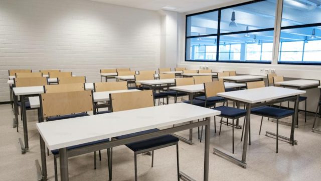Κυψέλη: Ποινική δίωξη για δύο κακουργήματα σε βάρος 16χρονης που μαχαίρωσε 14χρονη – Διατάχθηκε ΕΔΕ
