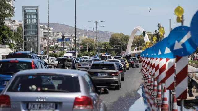 Κλειστοί δρόμοι και κυκλοφοριακές ρυθμίσεις αύριο στην Αθήνα: Πώς θα πραγματοποιείται η κυκλοφορία των οχημάτων