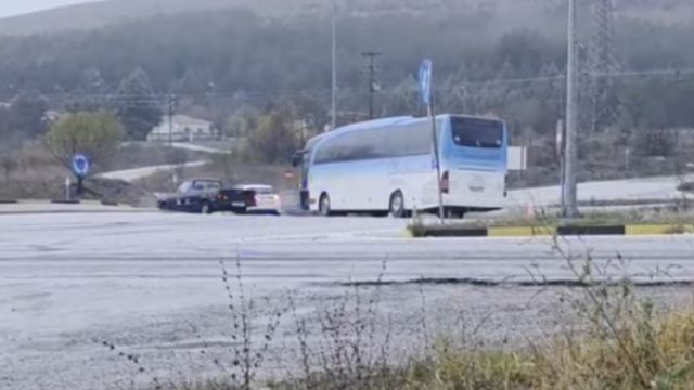 Πτολεμαΐδα: Επιβάτης πήρε το τιμόνι και έσωσε τους υπόλοιπους – Επί 45 λεπτά έκαναν ΚΑΡΠΑ στον οδηγό