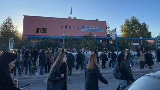 «Γίνεται κάθε μέρα αυτό»: Μπλακ άουτ στη Γραμμή 3 του Μετρό – Εκτός λειτουργίας από Χολαργό έως Αεροδρόμιο