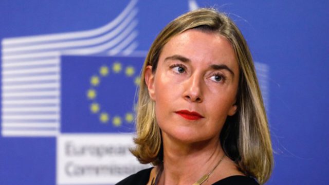 Ελεύθερη η Μογκερίνι για το νέο σκάνδαλο που συγκλονίζει την ΕΕ – Οι βαριές κατηγορίες
