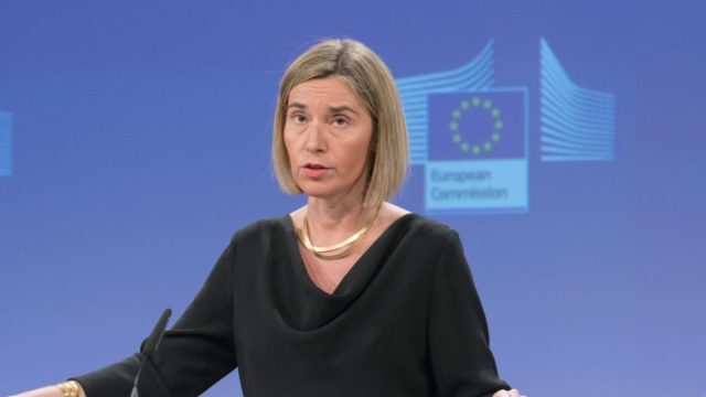 Σοκ στις Βρυξέλλες: Συνελήφθη η πρώην αντιπρόεδρος της Κομισιόν, Φεντερίκα Μογκερίνι, για απάτη σε ευρωπαϊκά κονδύλια