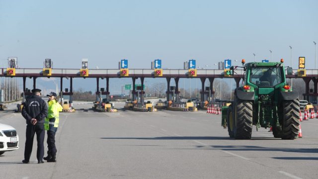 Ρήγμα στα μπλόκα: Οι αγρότες της Επανομής ζητούν διάλογο ενώ η Νίκαια αντιδρά – Πώς προέκυψε η διαφωνία