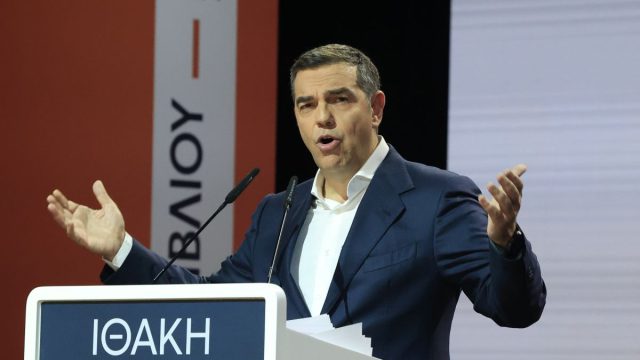 Νέα δεδομένα μετά την ομιλία του Τσίπρα: To κόμμα, η κριτική προς τους πρώην συντρόφους και η επίθεση στην κυβέρνηση