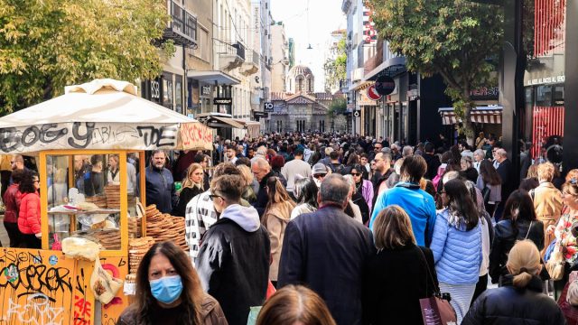 Νέος προϋπολογισμός: Ποιοι επωφελούνται – Μειώσεις φόρων από το 2026