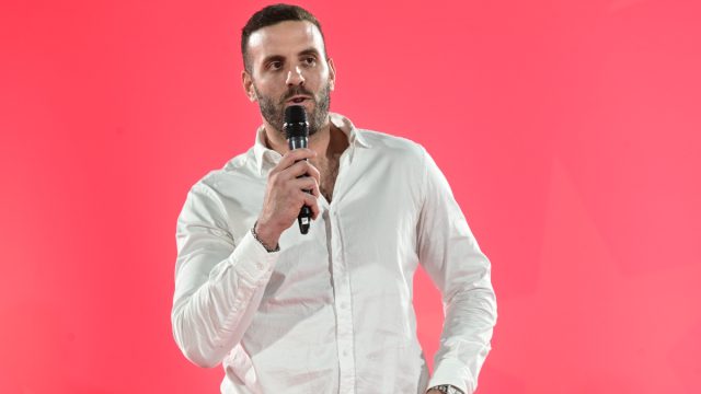 ΣΥΡΙΖΑ: Το παρασκήνιο της διαγραφής Παππά μετά την επίθεση σε δημοσιογράφο, η επικοινωνία Φάμελλου-Αρβανίτη και οι ενστάσεις Πολάκη