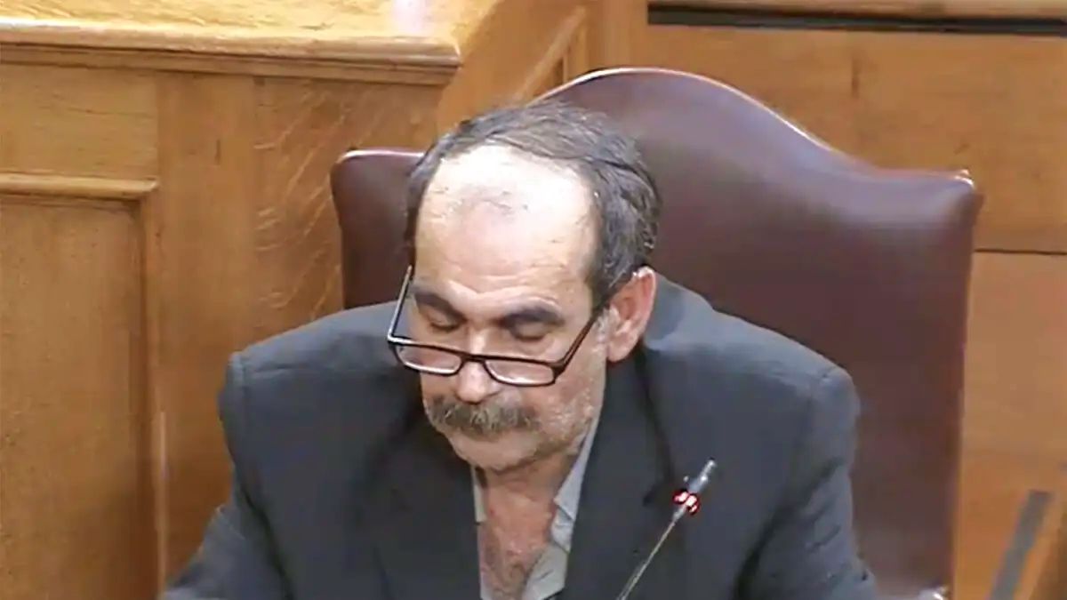 Ο «Φραπές» μετατράπηκε σε latte macchiato: Το Χ κατακρεούργησε τον Γιώργο Ξυλούρη μετά την τοποθέτησή του στην εξεταστική του ΟΠΕΚΕΠΕ
