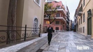 Οδός Κυδαθηναίων: Ο δρόμος της Πλάκας με τα 2 ιστορικότερα στέκια και το σπίτι του Σεφέρη