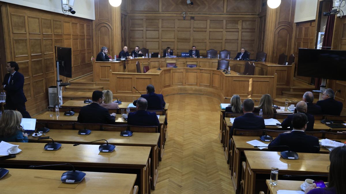 «Έξι μήνες ξεφτιλίζομαι»: Το δικαίωμα της σιωπής επικαλέστηκε ο «Φραπές» στην εξεταστική για τον ΟΠΕΚΕΠΕ