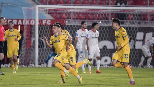 Πανσερραϊκός – Παναιτωλικός 0-1: Ιδανικό φινάλε με κορυφαίο Ματσάν