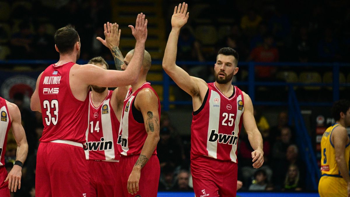 Περιστέρι – Ολυμπιακός 62-105: Σαρωτικοί οι ερυθρόλευκοι με πληθωρικό Βεζένκοβ